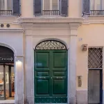 Apartment Domus Adriano Al Pantheon Rome