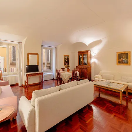 Domus Adriano Al Pantheon Appartement