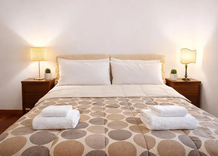 Domus Adriano Al Pantheon Rom