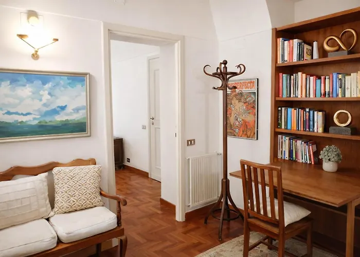 Domus Adriano Al Pantheon