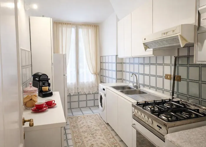 Apartment Domus Adriano Al Pantheon Rom