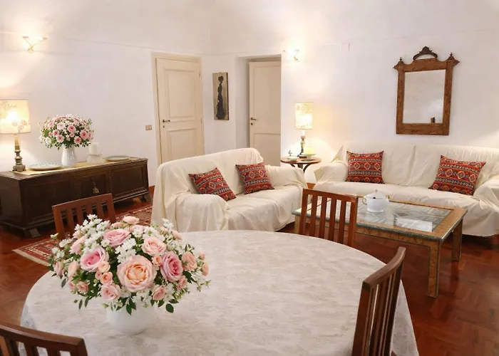 Apartment Domus Adriano Al Pantheon *